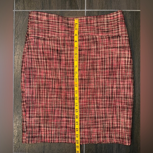 Limited Modern Tweed Pencil Skirt Size 4 - Picture 5 of 7